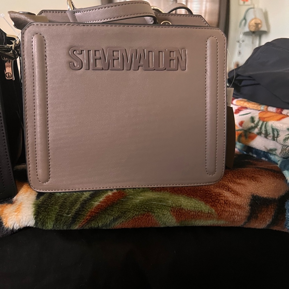 Steve Madden crossbody purse tote